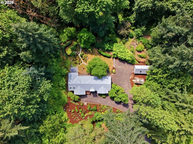 1111 Sw CORONADO St, Portland, OR 97219