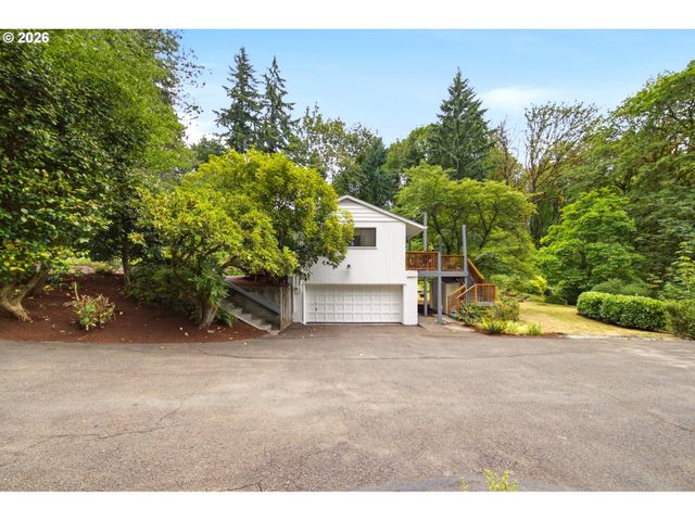 1111 Sw CORONADO St, Portland, OR 97219