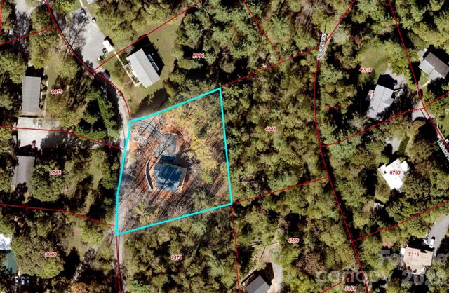 22 Deep Woods Road, Weaverville, NC 28787