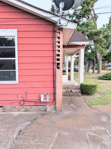 4032 N Wabash Street, Jackson, MS 39213