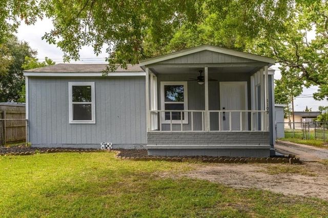 1109 13th Street N, Texas City, TX 77590