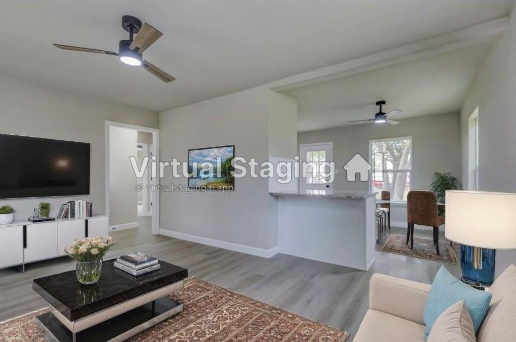 1109 13th Street N, Texas City, TX 77590