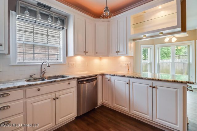 2575 Rue Palafox, Biloxi, MS 39531