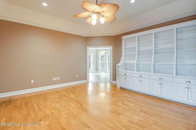 2575 Rue Palafox, Biloxi, MS 39531