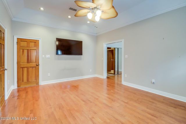 2575 Rue Palafox, Biloxi, MS 39531