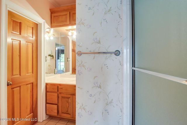 2575 Rue Palafox, Biloxi, MS 39531