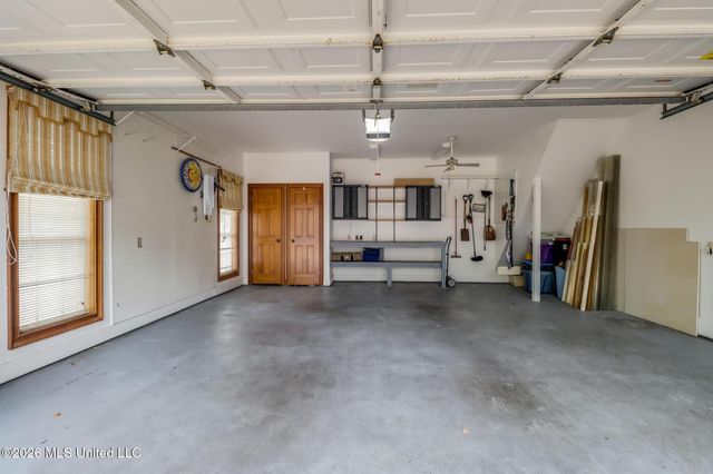 2575 Rue Palafox, Biloxi, MS 39531