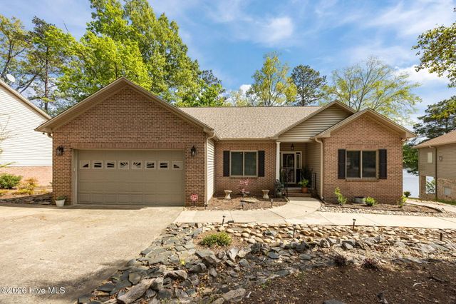 5149 Cardinal Circle, Sanford, NC 27332