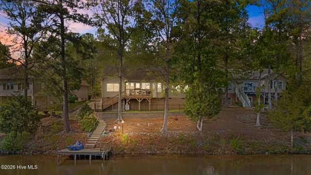 5149 Cardinal Circle, Sanford, NC 27332