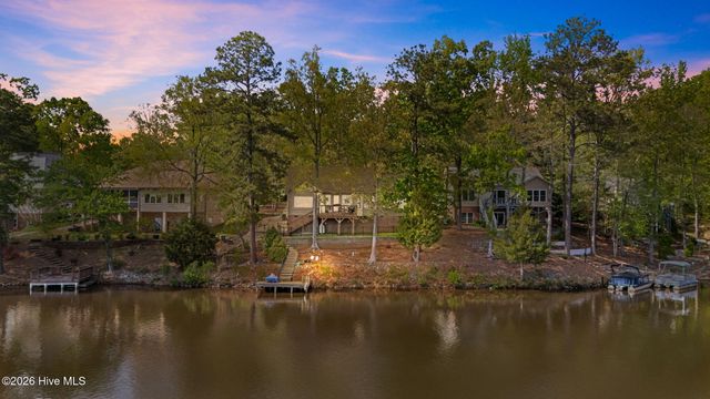 5149 Cardinal Circle, Sanford, NC 27332