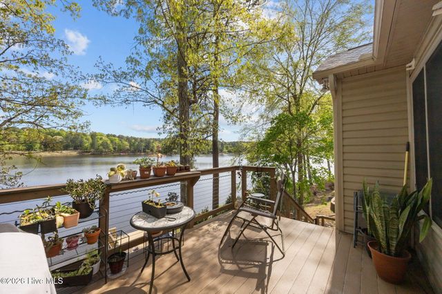 5149 Cardinal Circle, Sanford, NC 27332