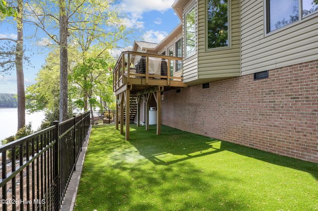 5149 Cardinal Circle, Sanford, NC 27332