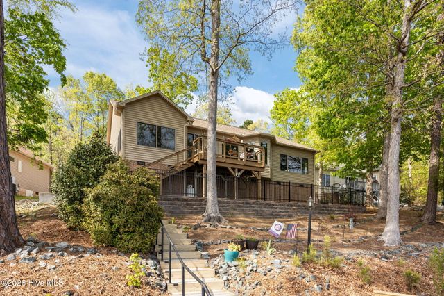 5149 Cardinal Circle, Sanford, NC 27332