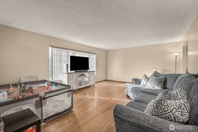 2128 44th Avenue, Longview, WA 98632