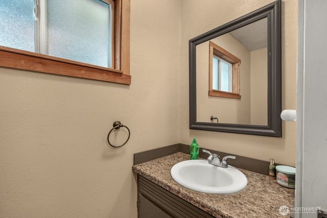 2128 44th Avenue, Longview, WA 98632