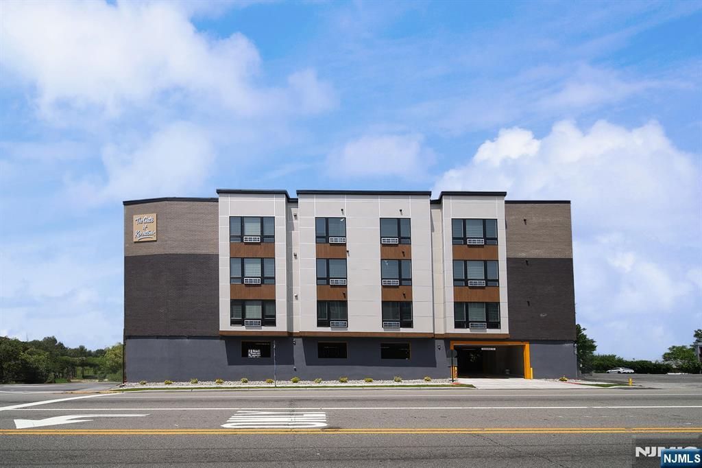 401 E Central Boulevard 2A, Palisades Park, NJ 07650