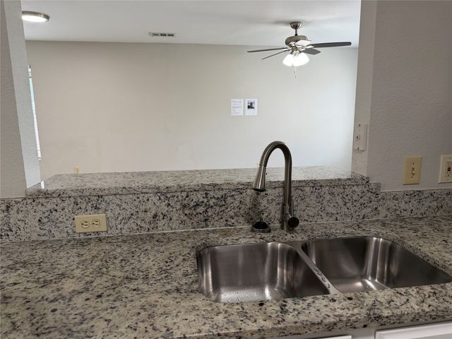 1728 Mcbroom Street, Dallas, TX 75212