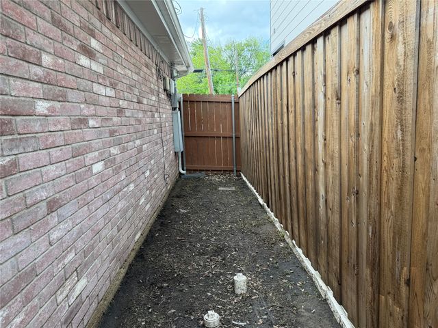 1728 Mcbroom Street, Dallas, TX 75212