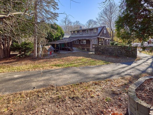 25 Stoneham Rd, Worcester, MA 01604