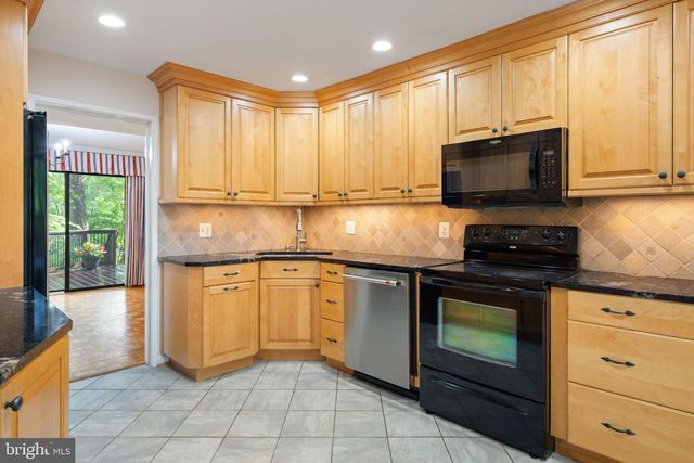 11733 INDIAN RIDGE RD, Reston, VA 20191