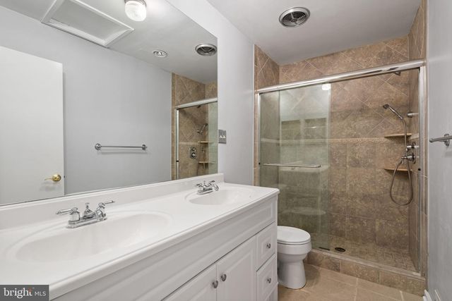 11733 INDIAN RIDGE RD, Reston, VA 20191