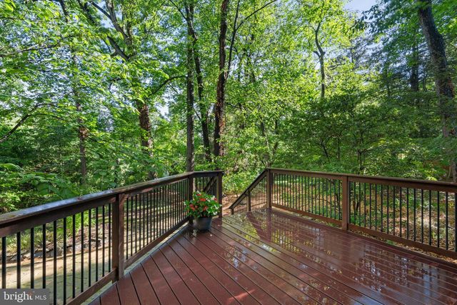 11733 INDIAN RIDGE RD, Reston, VA 20191