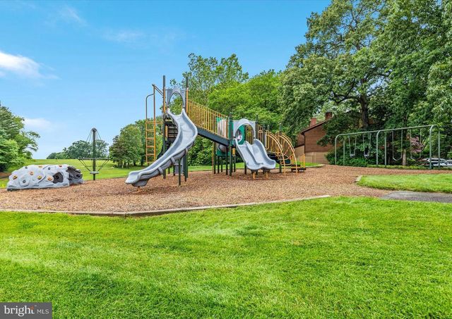 11733 INDIAN RIDGE RD, Reston, VA 20191