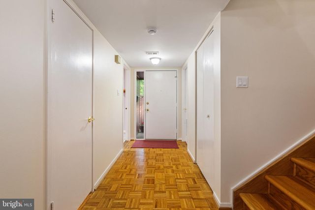 11733 INDIAN RIDGE RD, Reston, VA 20191