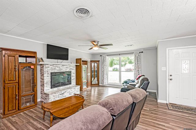 19758 La Hwy 42, Livingston, LA 70754