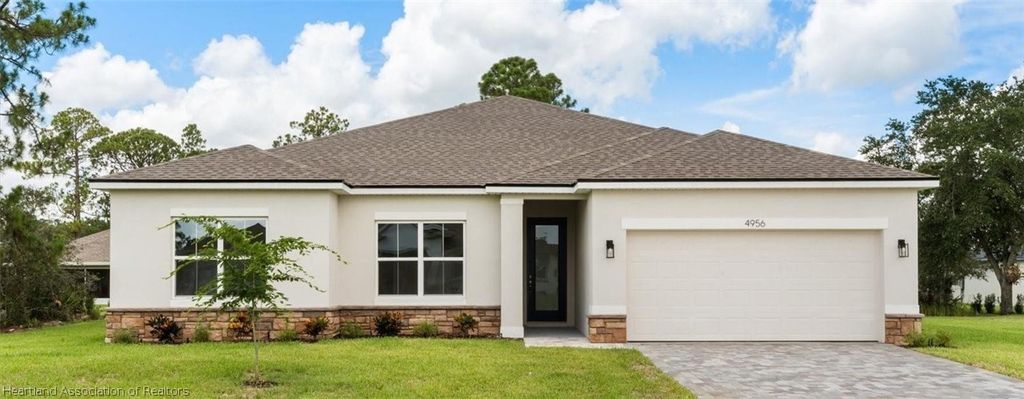 6932 San Bruno Drive, Sebring, FL 33872