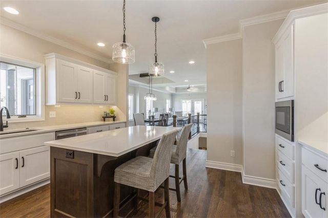 11423 S Waterford Drive, Olathe, KS 66061