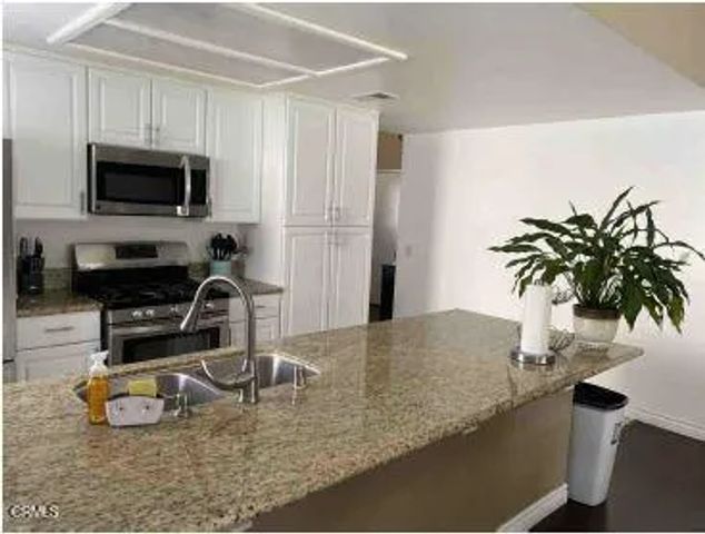 3811 Triton Drive, Palmdale, CA 93550