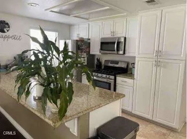 3811 Triton Drive, Palmdale, CA 93550