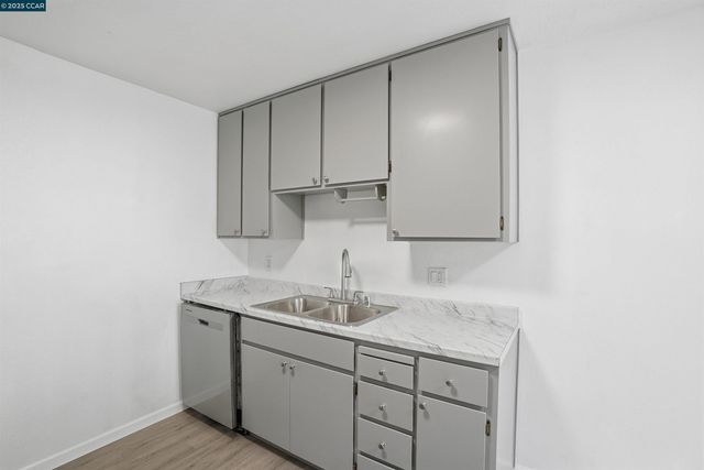 2725 Harvest Ln, Antioch, CA 94531