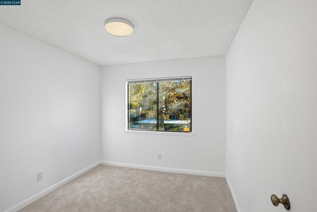 2725 Harvest Ln, Antioch, CA 94531