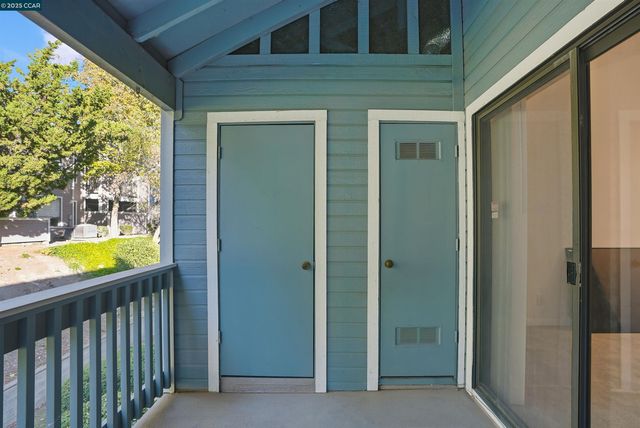 2725 Harvest Ln, Antioch, CA 94531