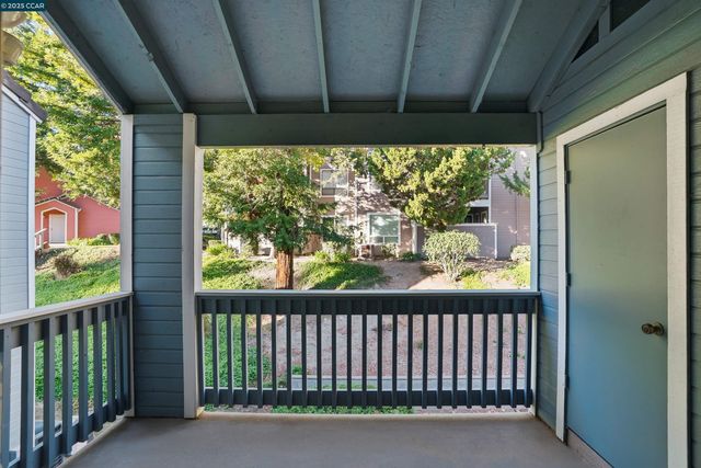 2725 Harvest Ln, Antioch, CA 94531