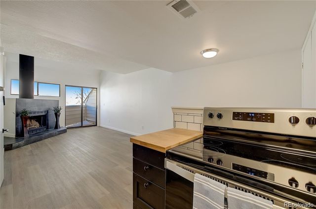 17074 E Tennessee Drive 213, Aurora, CO 80017