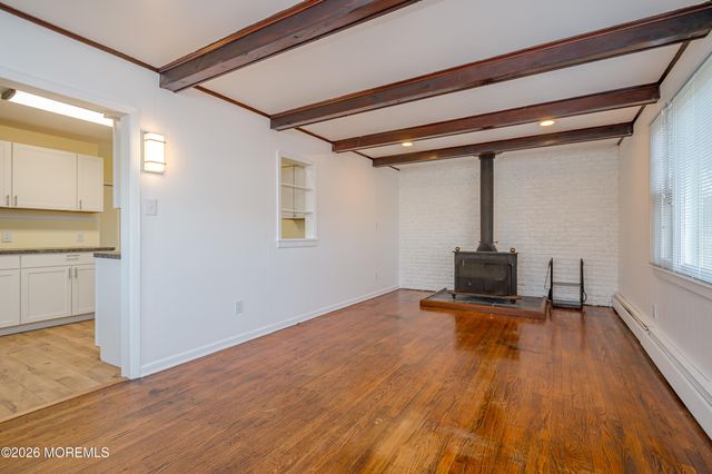 1 Rose Terrace, Hazlet, NJ 07734