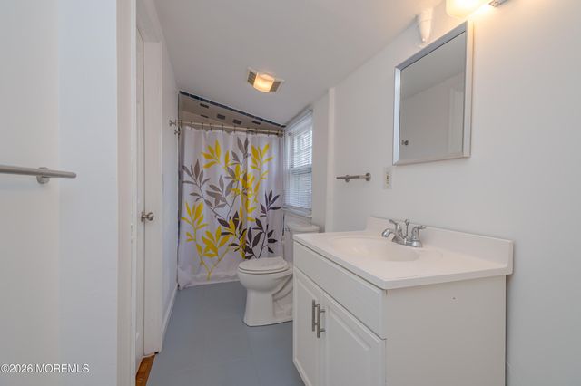 1 Rose Terrace, Hazlet, NJ 07734