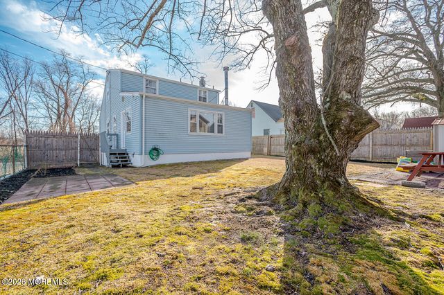 1 Rose Terrace, Hazlet, NJ 07734