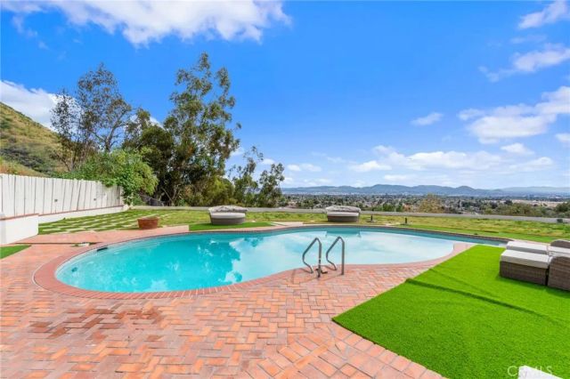 4303 N Golden, San Bernardino, CA 92404