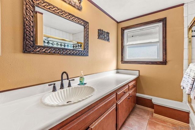 1914 Golden Circle Dr, Escondido, CA 92026