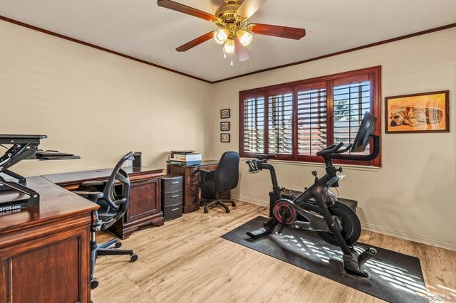 1914 Golden Circle Dr, Escondido, CA 92026