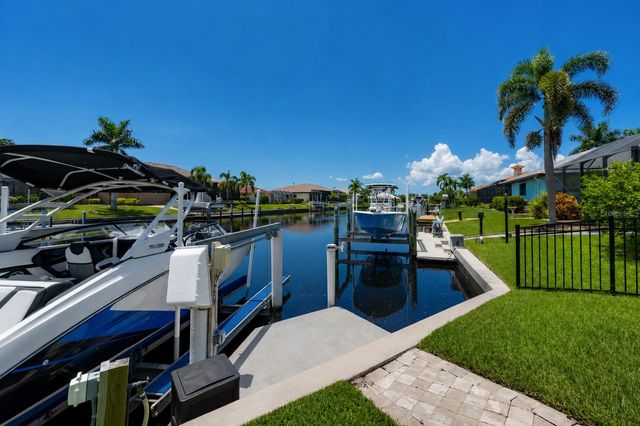 325 SEGOVIA DRIVE, Punta Gorda, FL 33950