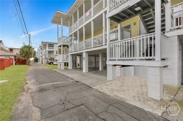 9 17th Place 3A, Tybee Island, GA 31328