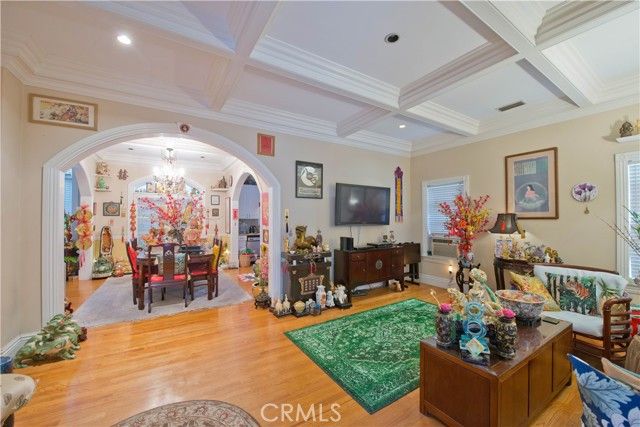 12413 Westminster Avenue, Los Angeles, CA 90066