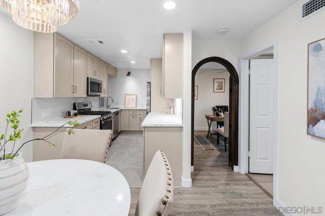 3009 Union St 7, San Diego, CA 92103
