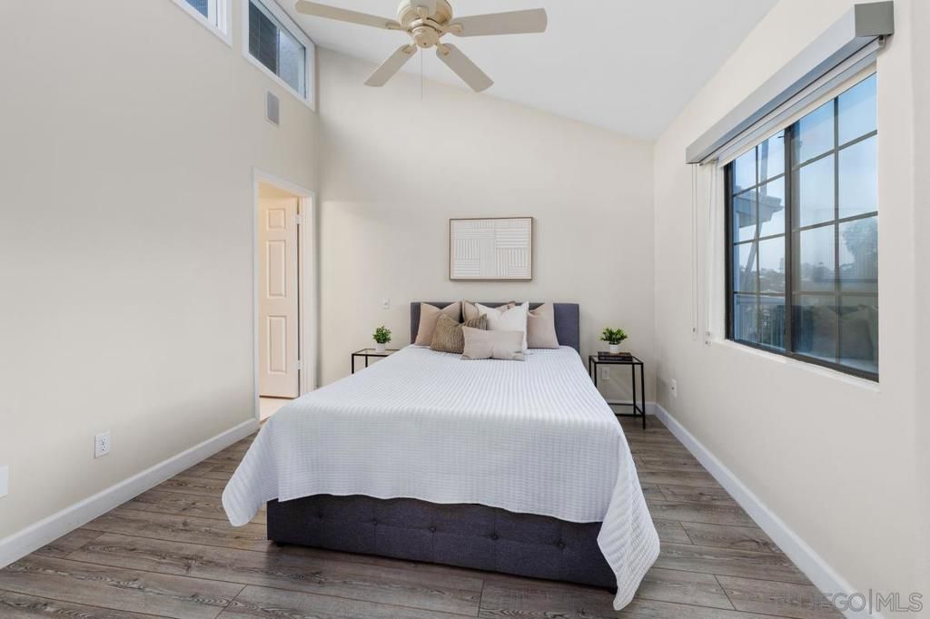 Image 20 of property listing at 3009 Union St 7, San Diego, CA 92103