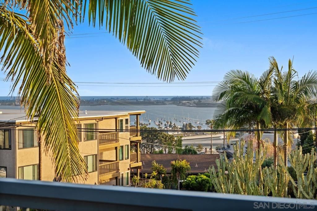 Image 29 of property listing at 3009 Union St 7, San Diego, CA 92103